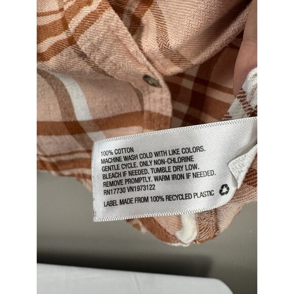 Rustic Womens XL Flannel Shirt Pink White Plaid Fall Western Coastal Boho - Picture 5 of 10